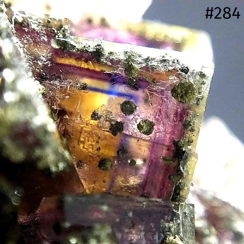 284 マルチカラー フローライト＆キャルコパイライト ドイツ産