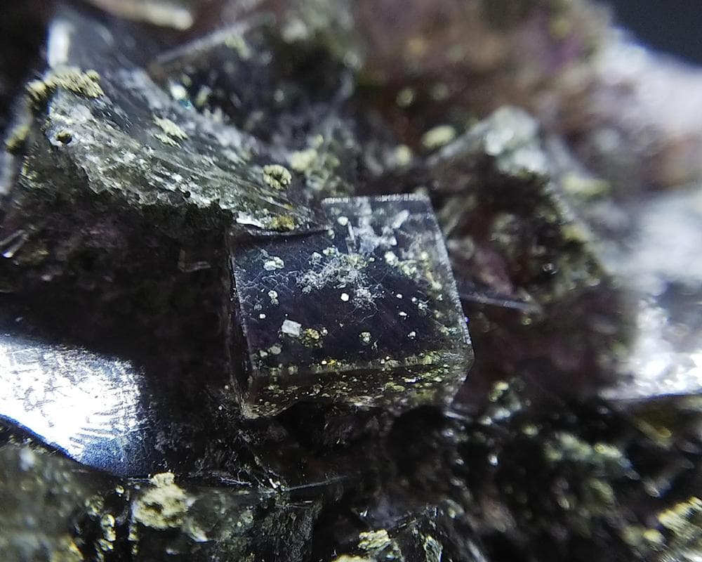 284 マルチカラー フローライト＆キャルコパイライト ドイツ産