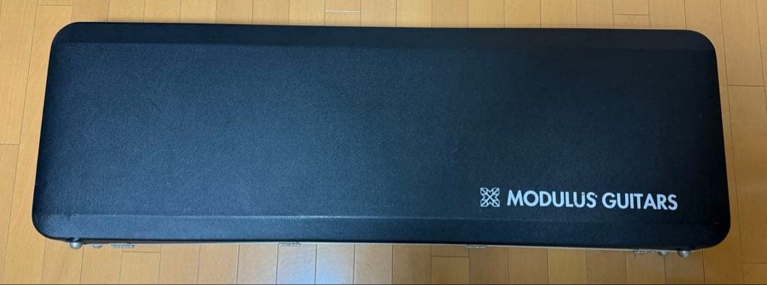 Modulus Quantum 4 中古　送料込
