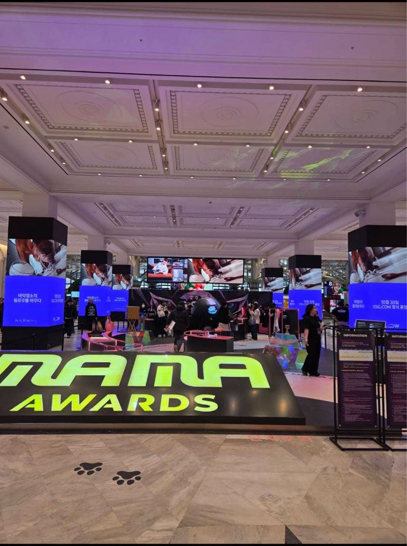 GDRAGON peacemamaone 韓国 popup限定　スカーフ　新品