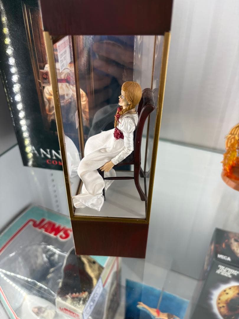 ネカ　アナベル　死霊館　豆魚雷