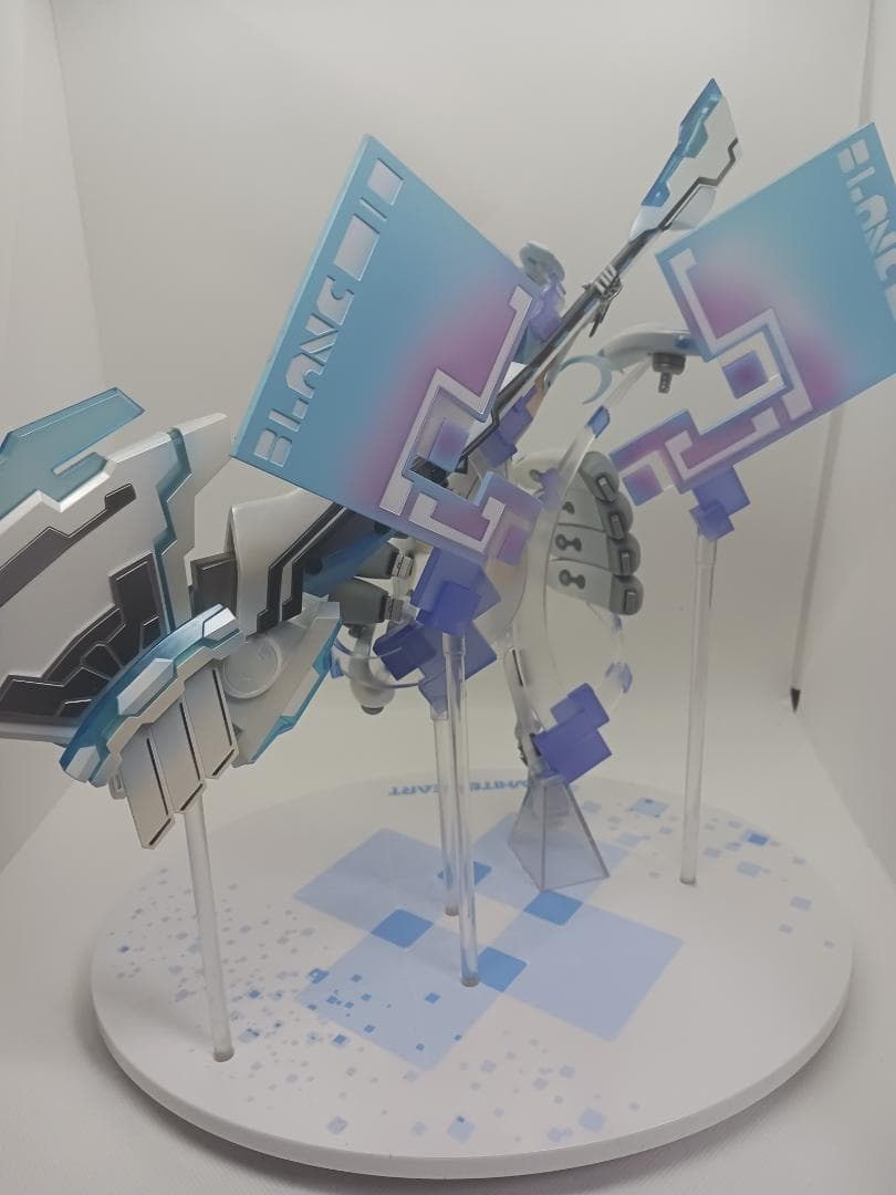 超次元ゲイム ネプテューヌ ホワイトハート フィギュア AMAKUNI