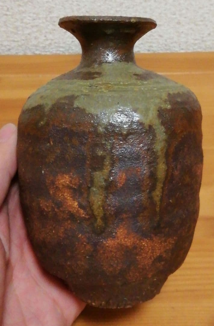 鈴木五郎作　灰釉　徳利　共箱　略歴付　酒器