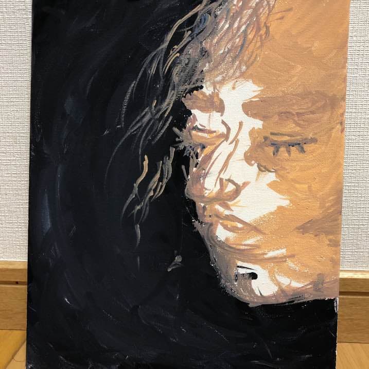 静かで深い女性