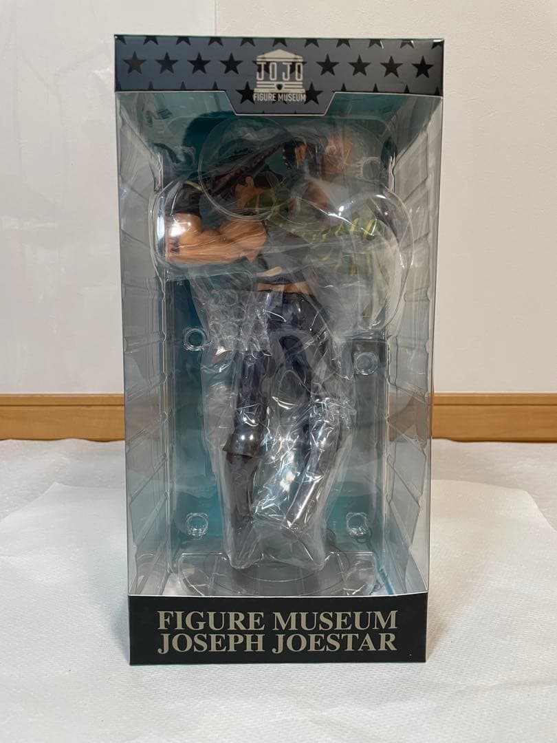 ジョセフ・ジョースター 1/8スケールフィギュア（ストア限定特典付）