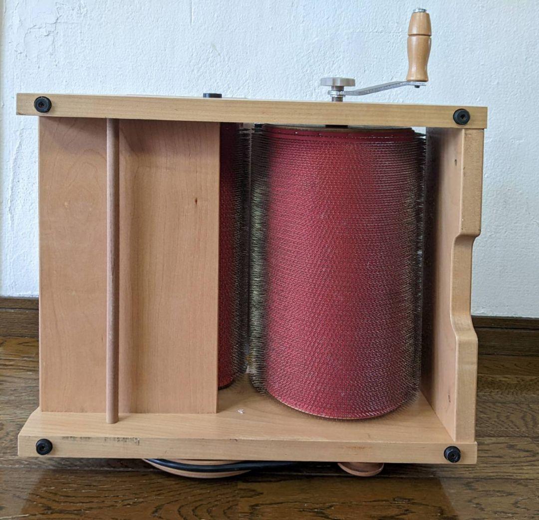 アシュフォード　ワイドドラムカーダー（木製、手廻し、2段階スピード調整）