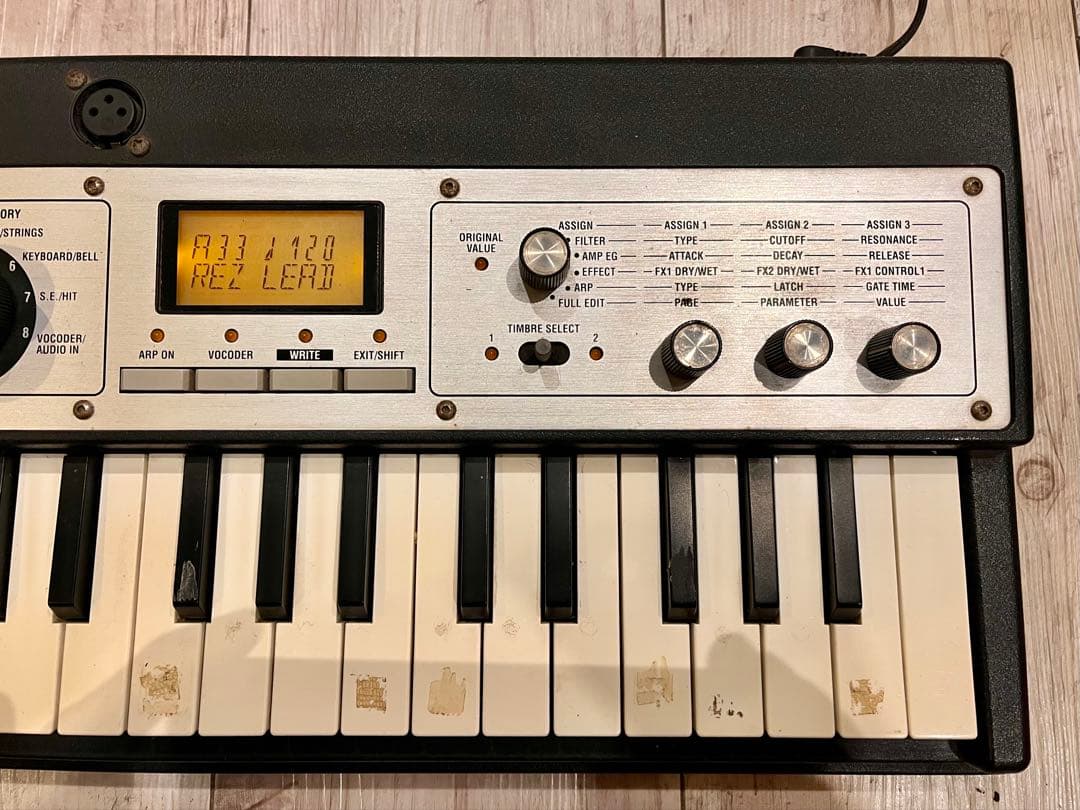 KORG microKORG XL シンセサイザー