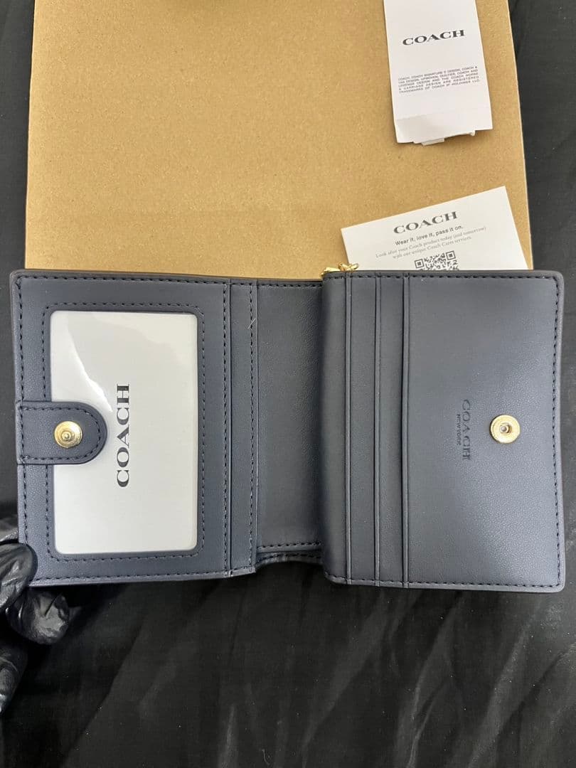 COACH コーチ 折り財布 青 コンパクト かわいい シンプル