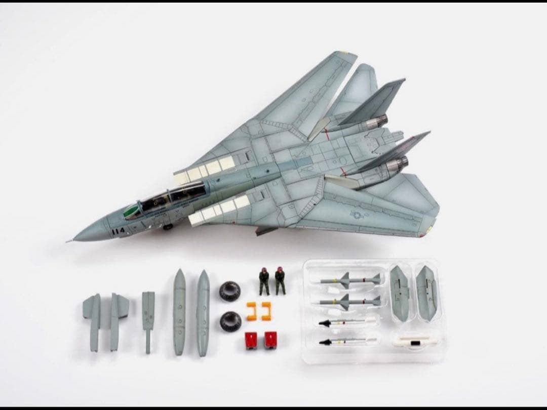 トムキャット F-14A 1/72 限定版 トップガン【ラスト１機】
