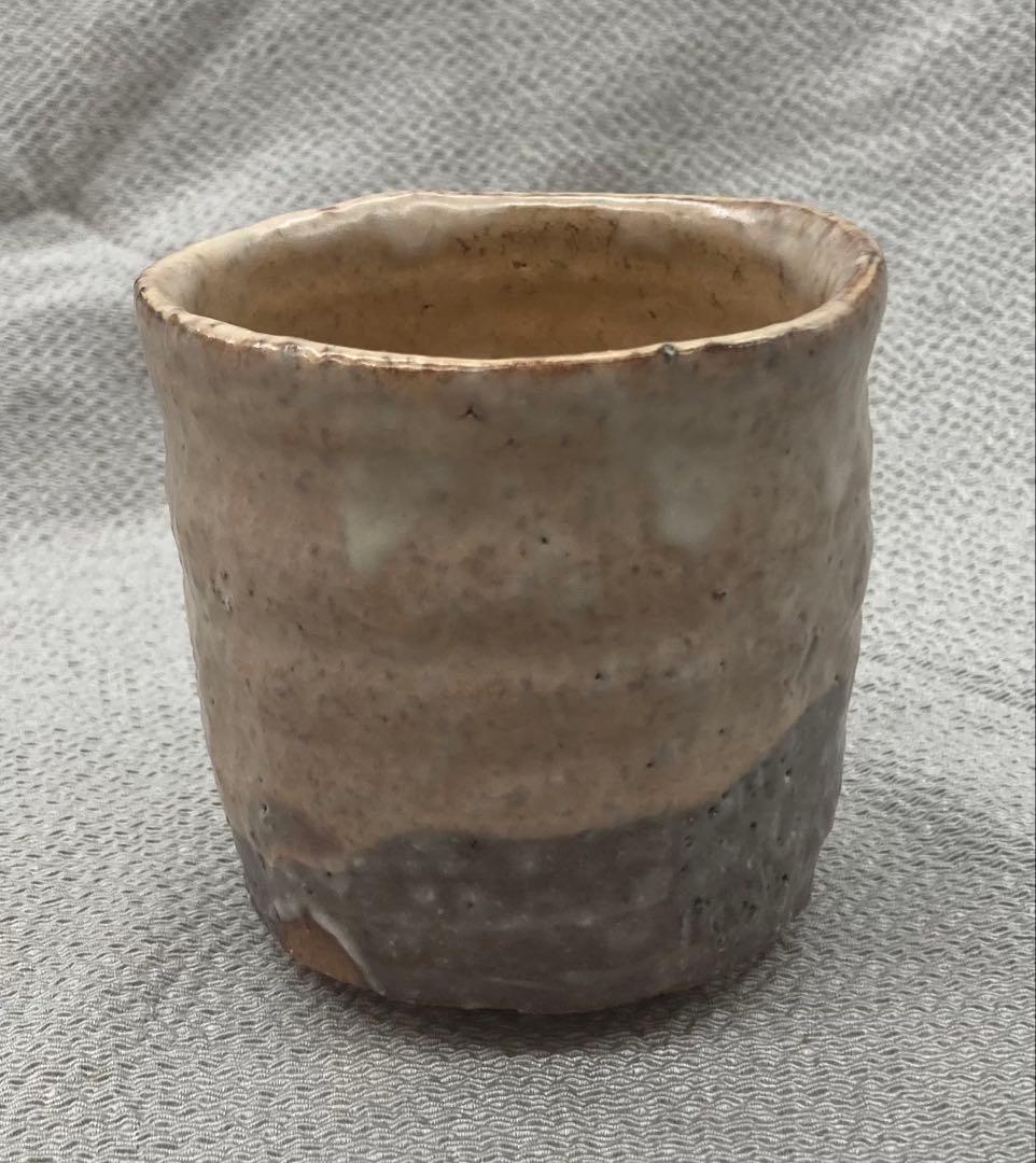 B470b「萩 湯呑」羽多野善蔵作　共布共箱　指月窯　陶歴書付