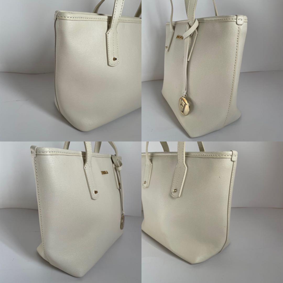 未使用保管品✨　FURLA ショルダーバッグ　2way 白　レザー