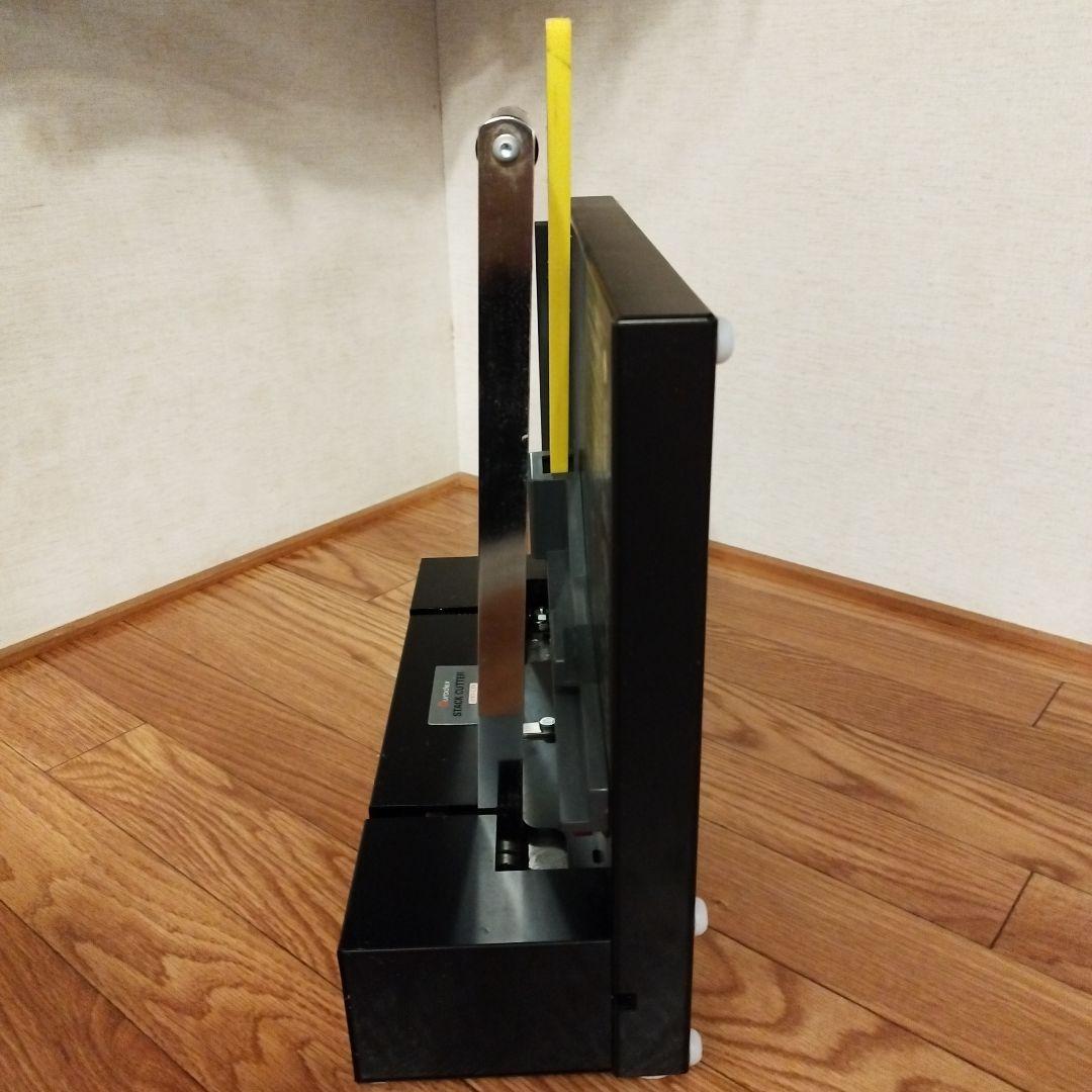 美品　DURODEX 自炊裁断機 ブラック 200DX　コンパクト裁断機