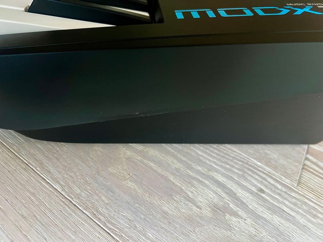 ヤマハ Yamaha MODX7+ シンセサイザー 76鍵　CubaseAI付