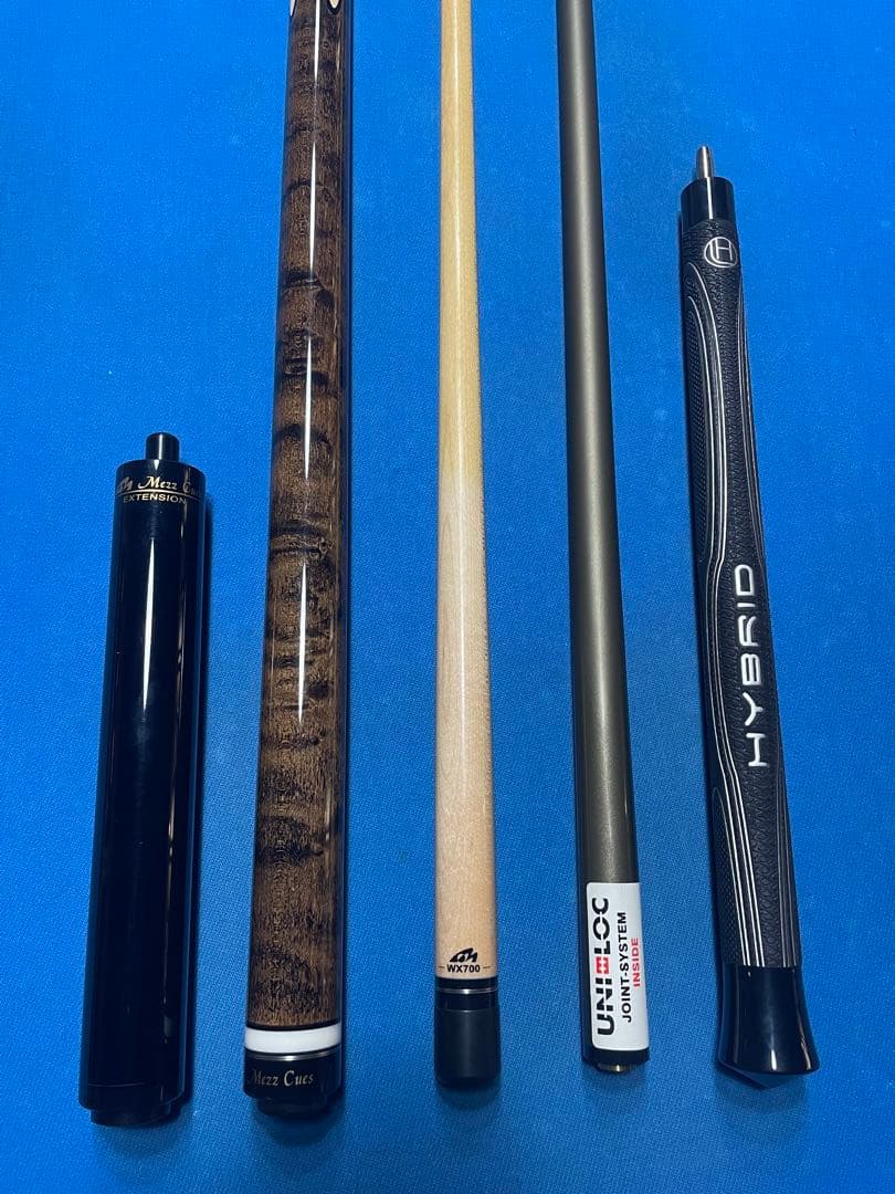 実品MEZZビリヤードキュー