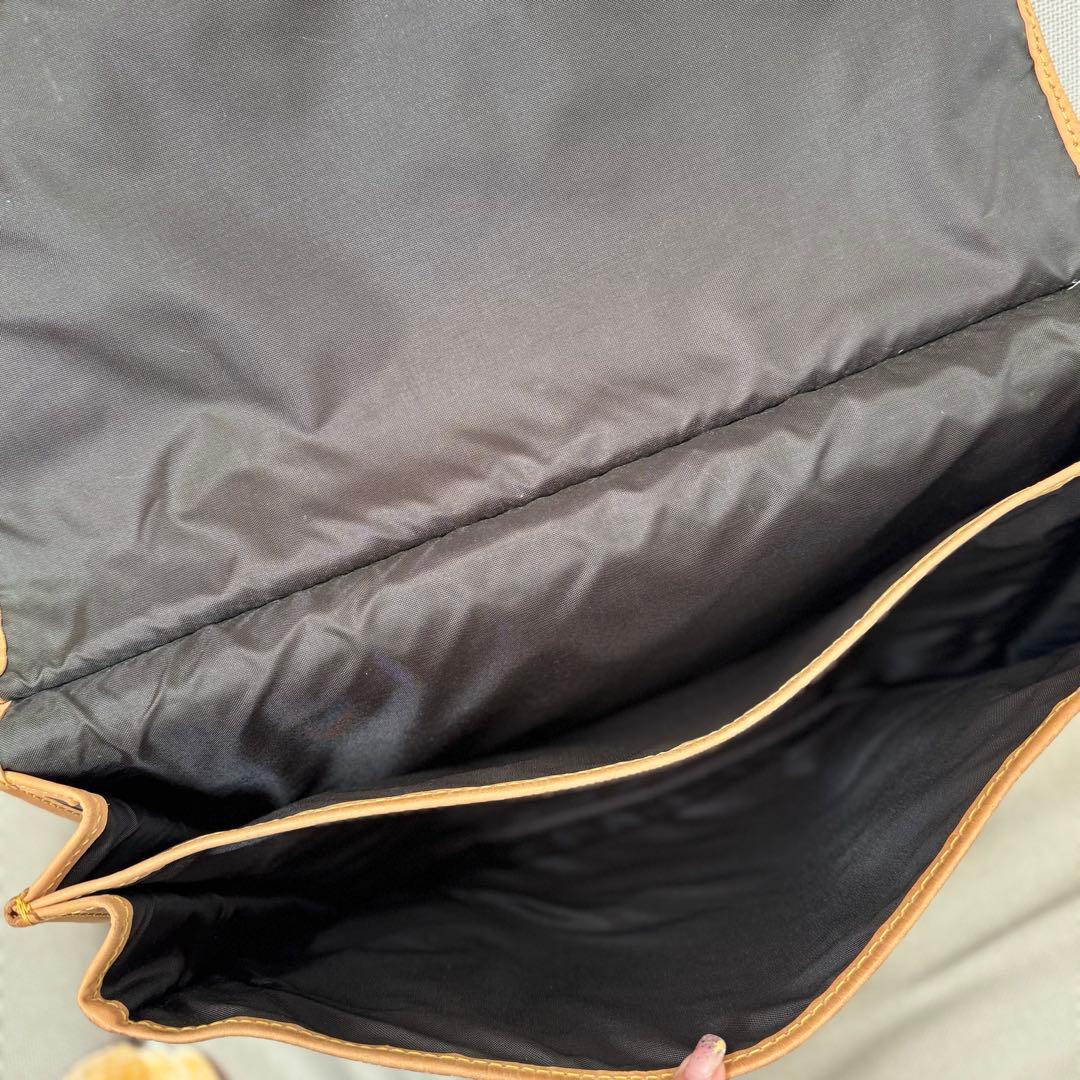 ら*む様 Louis Vuitton ブリーフケース 中型 ブラウン