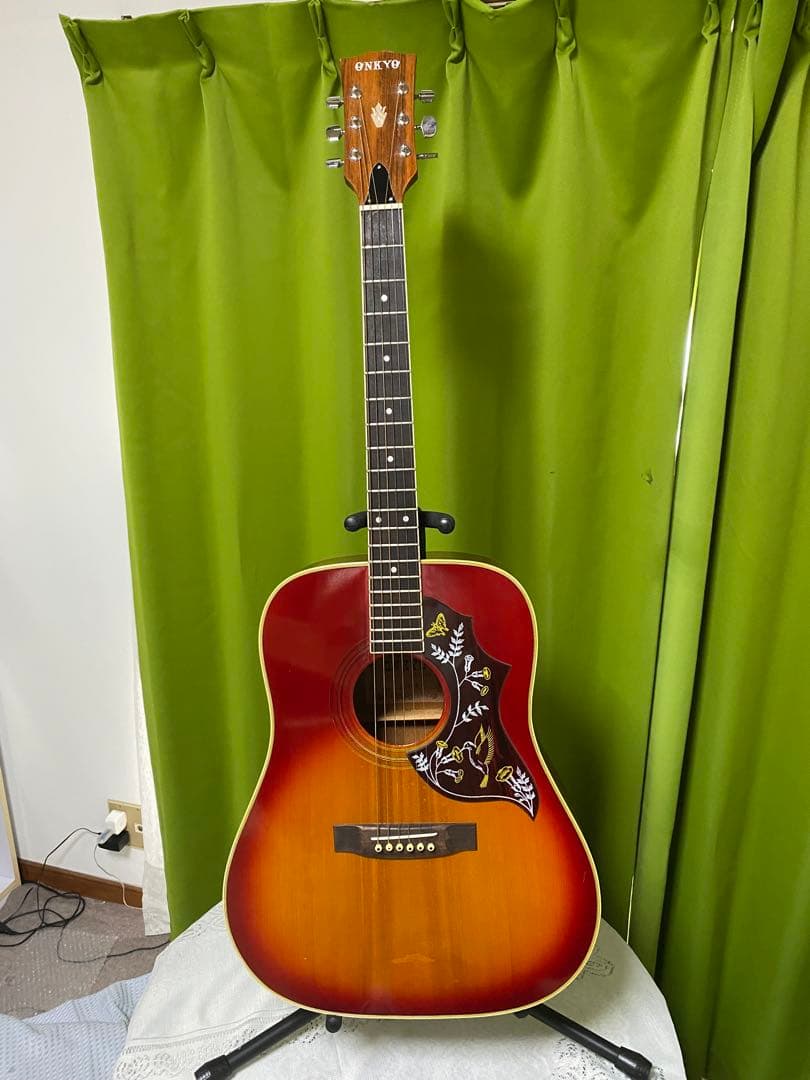 新春特価　極上美品ハミングバードONKYOエレアコ音出し良好アコギも！