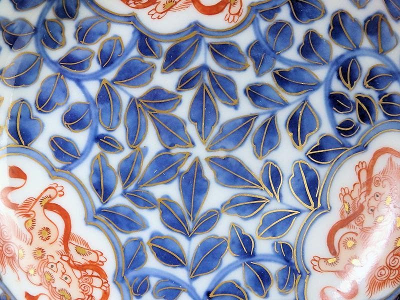 大聖寺伊万里　染錦　獅子に葉唐草の図 　雪輪膾皿　165AS-CTj