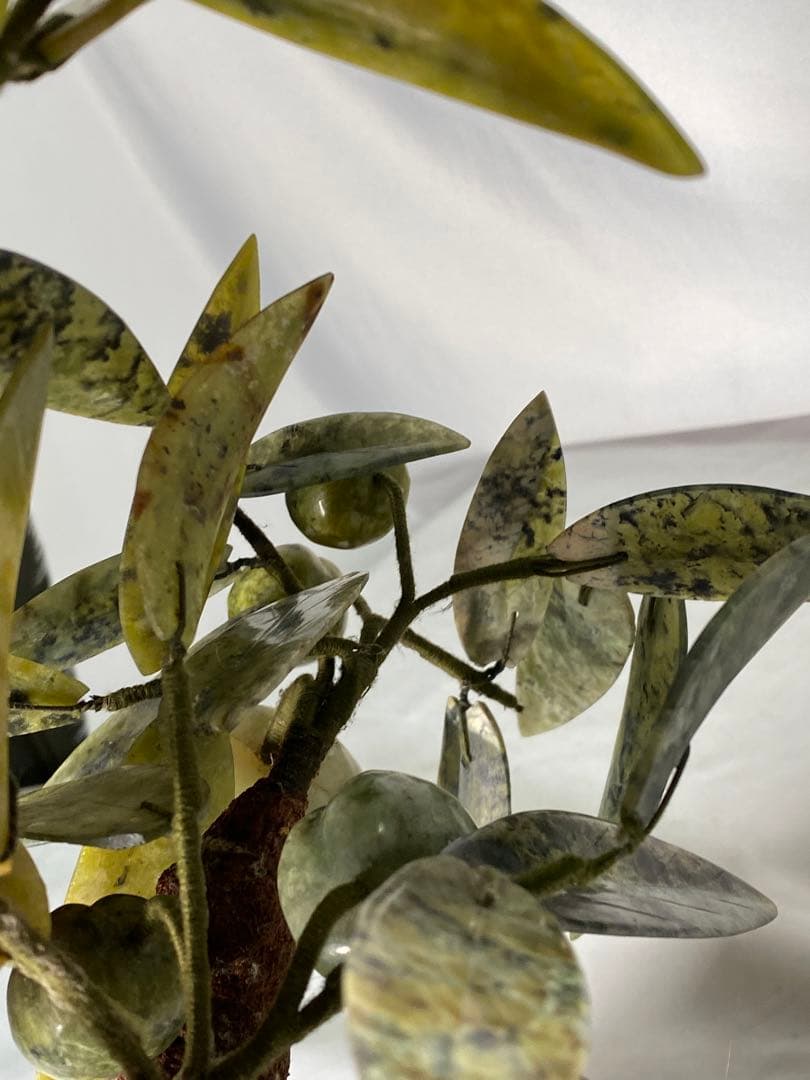 1662❣️ 中国美術　玉桃盆栽　翡翠　瑪瑙　天然石　彫刻