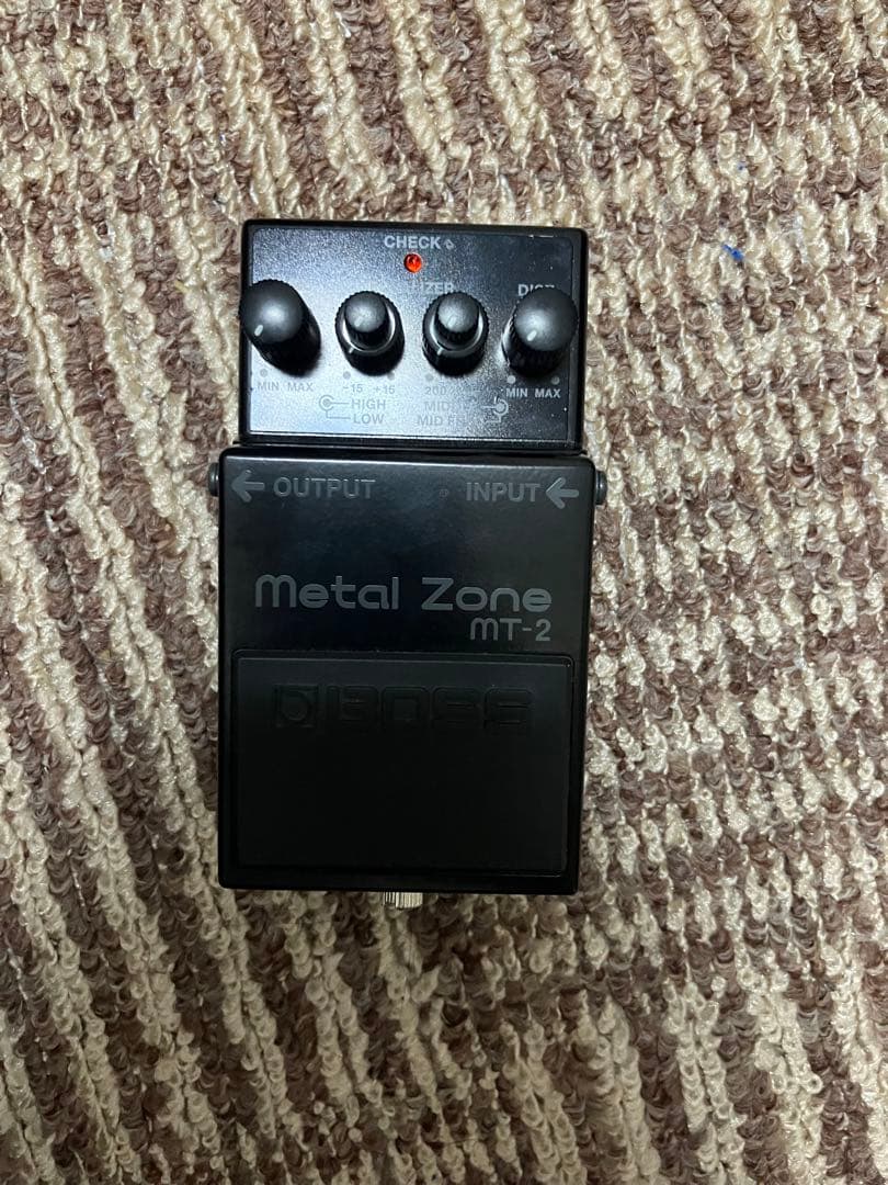 BOSS MT-2 l Zone 30周年限定カラー