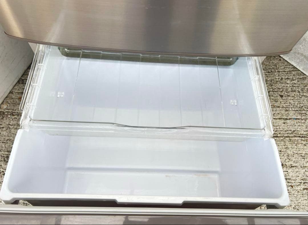 冷凍冷蔵庫：5ドア 定格内容積 401L (R-K40G)