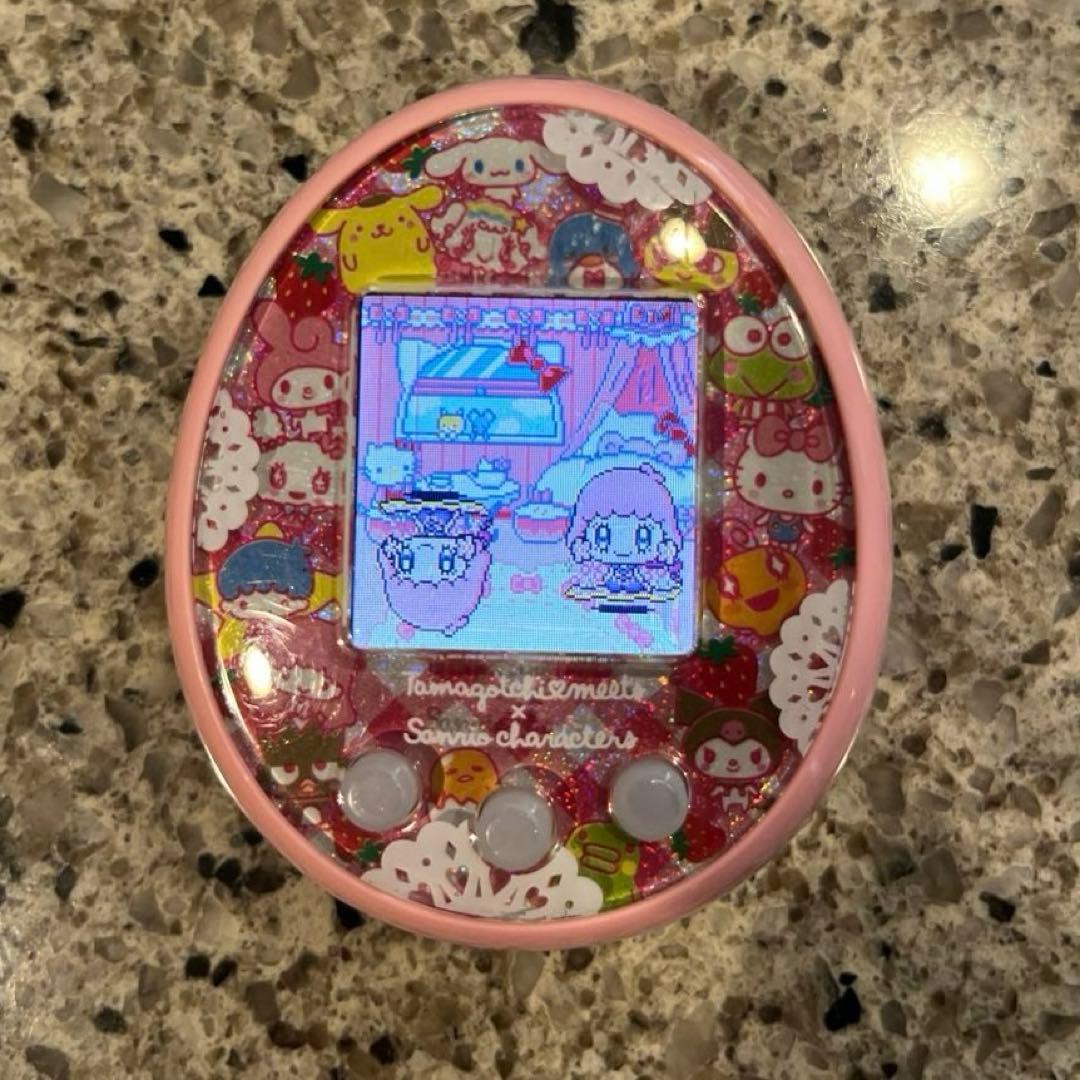 たまごっちみーつ　サンリオみーつ　たまごっちミーツ　サンリオ　箱あり