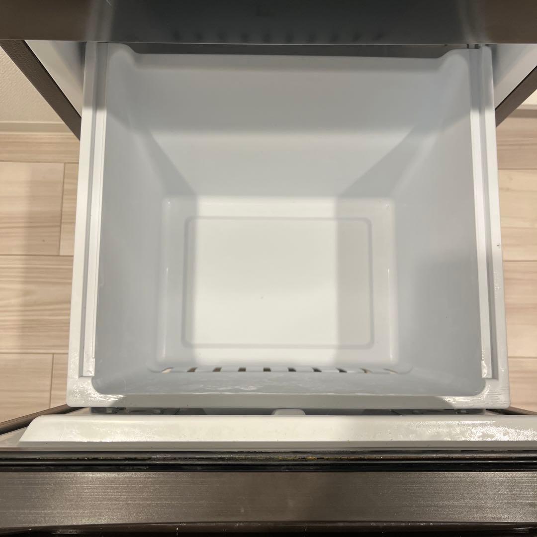 【ユヅ】Hisense ハイセンス 冷蔵庫 162L ブラック