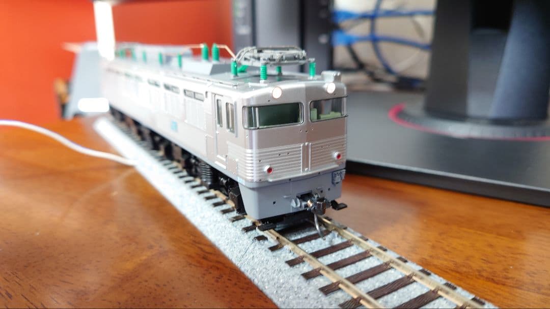 TOMIX製16番【HO-2029】EF81-300形電気機関車