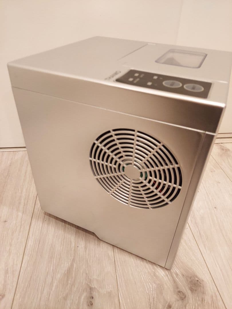 サンコー 卓上小型製氷機IceGolon DTSMLIMA 製氷機