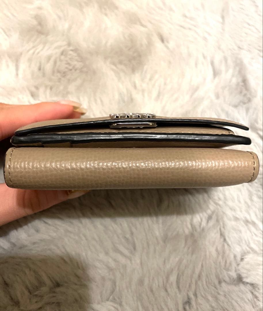 LOEWE トライフォールド ウォレット　三つ折り財布（サンド）