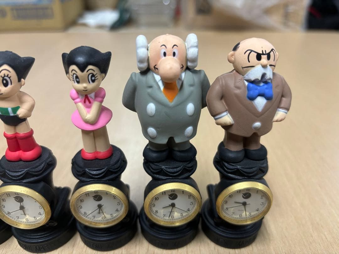 三井海上　火災保険　記念品　時計　手塚治虫　鉄腕アトム　ジャングル大帝　レオ