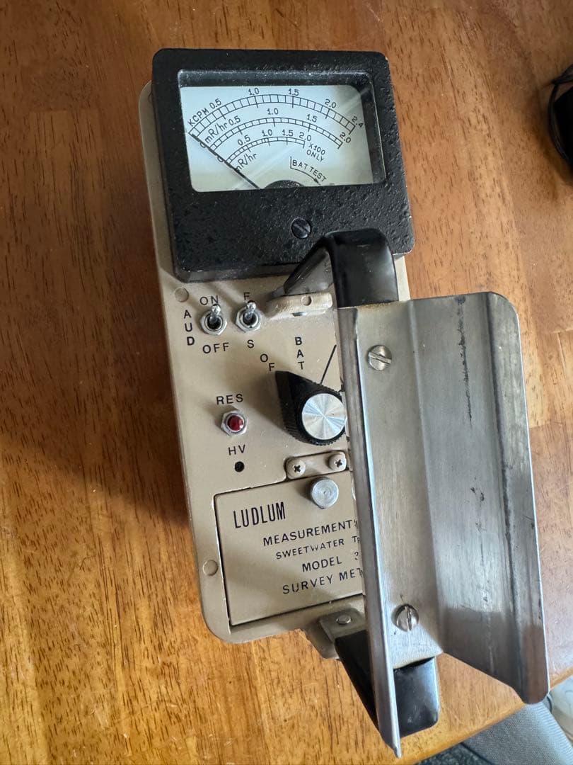 Ludlum Model 3 Survey Meter(本体のみ)