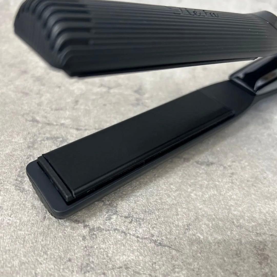 【極美品】ReFa リファストレートアイロンプロ　ブラック