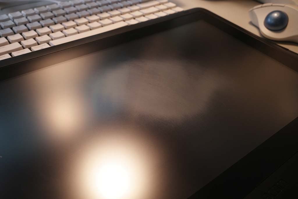 液タブ・ペンタブ Wacom Cintiq 16 (DTK1660K0D)