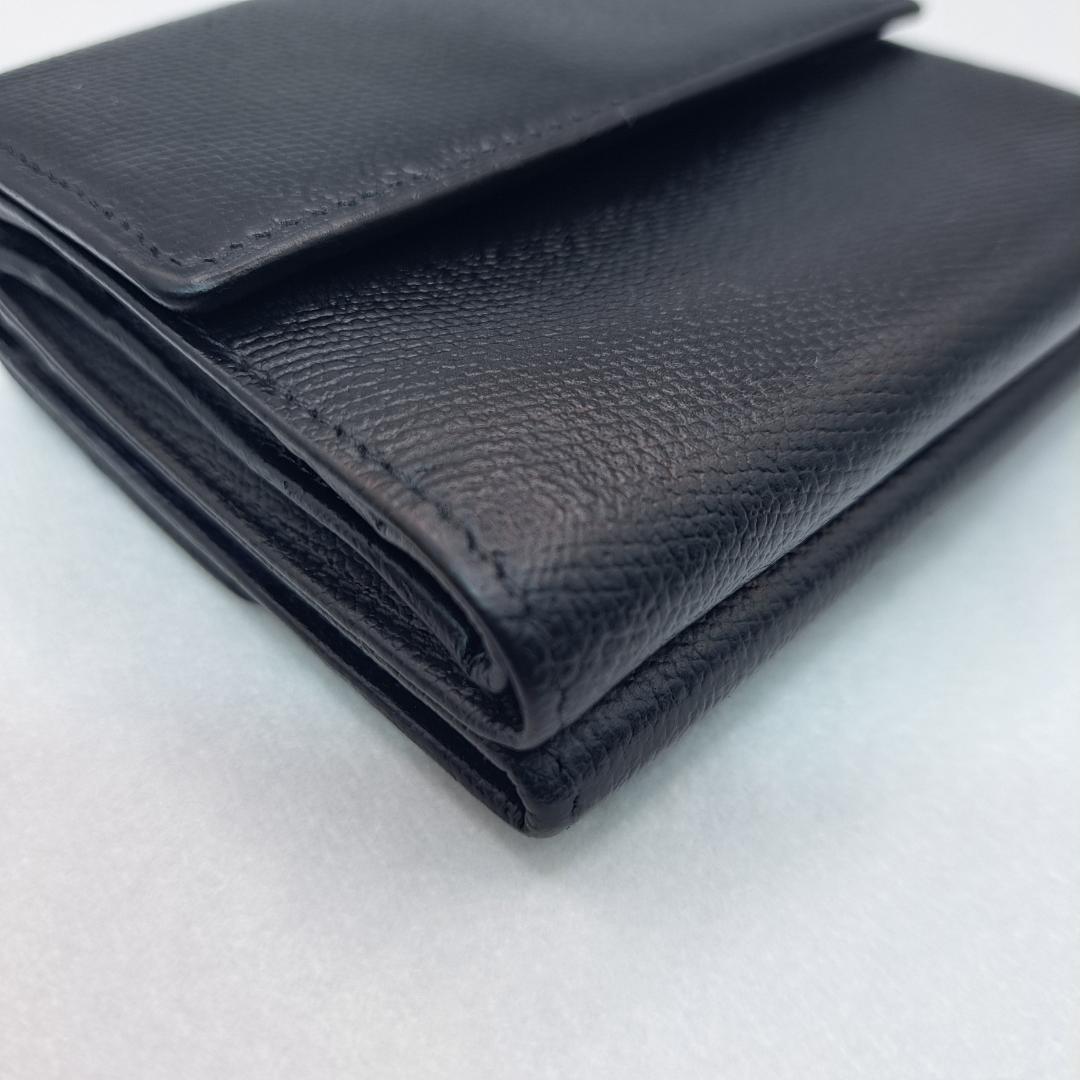 CHANEL　ココボタン　ブラック　 三つ折り財布