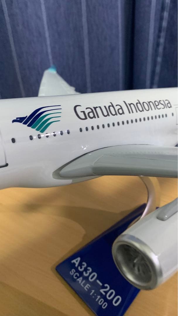 ガルーダ・インドネシア航空 エアバスA330-200 1/100模型