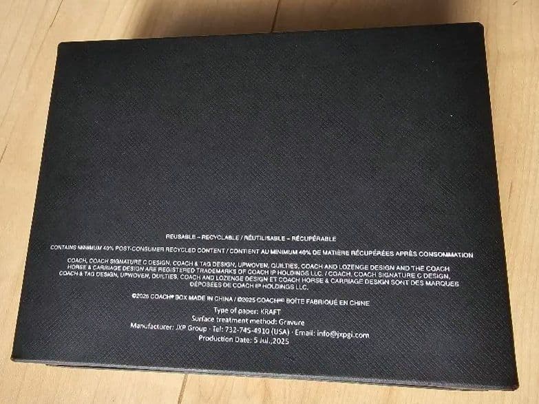 COACH ニューヨーク ジップ カード ケース・ラブド レザー