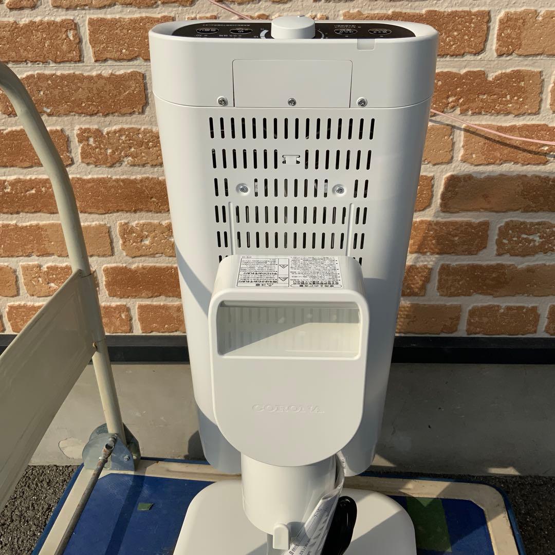 ①コロナ　遠赤外線ストーブ　DH-1220R