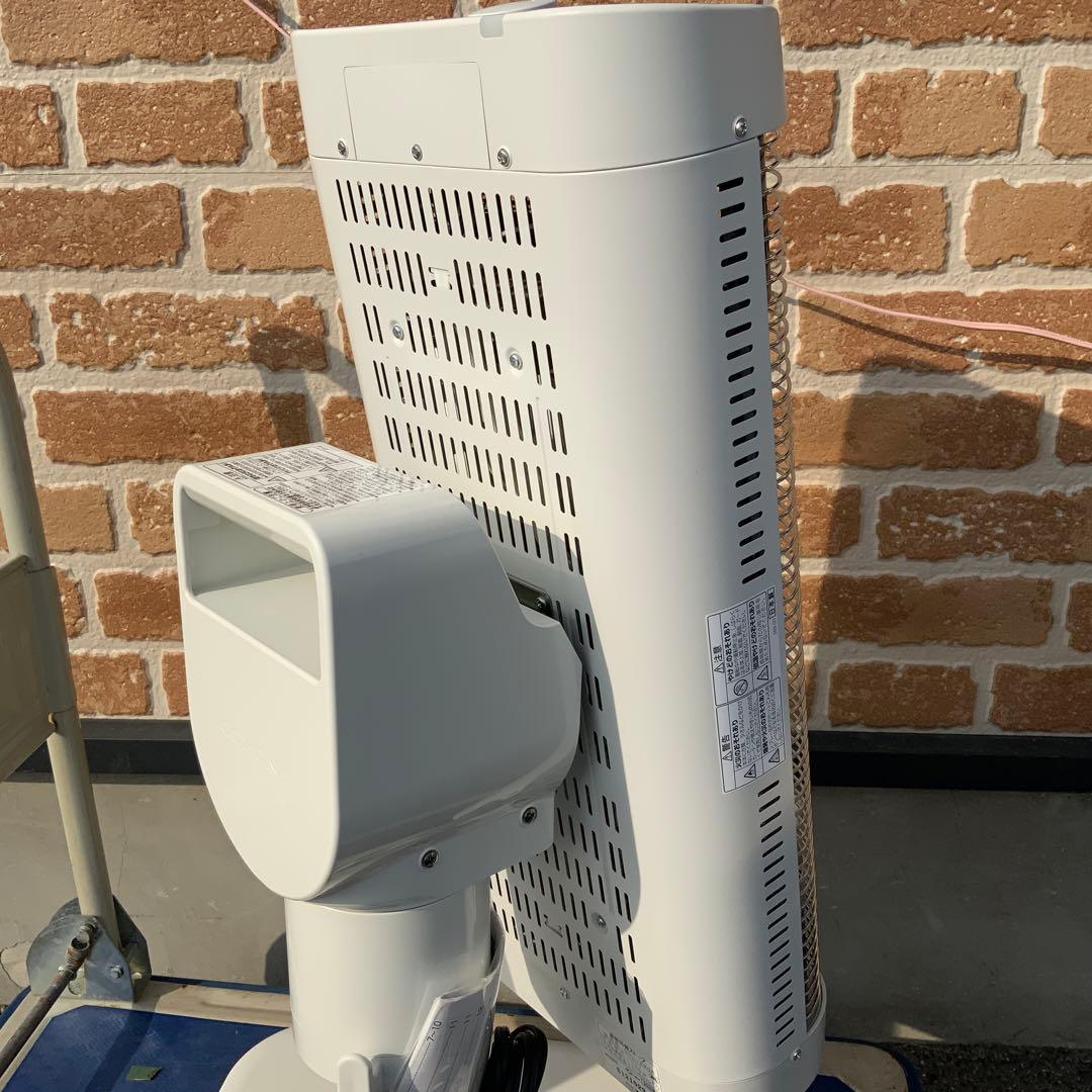 ①コロナ　遠赤外線ストーブ　DH-1220R