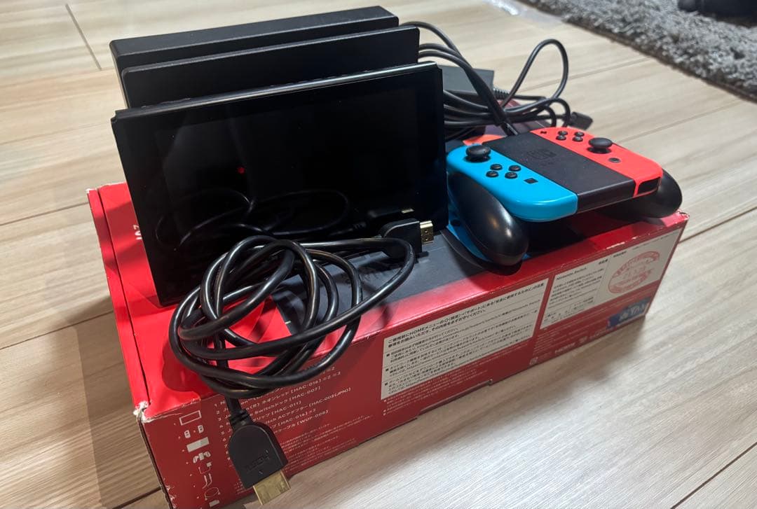 Nintendo Switch 本体 青/赤 セット