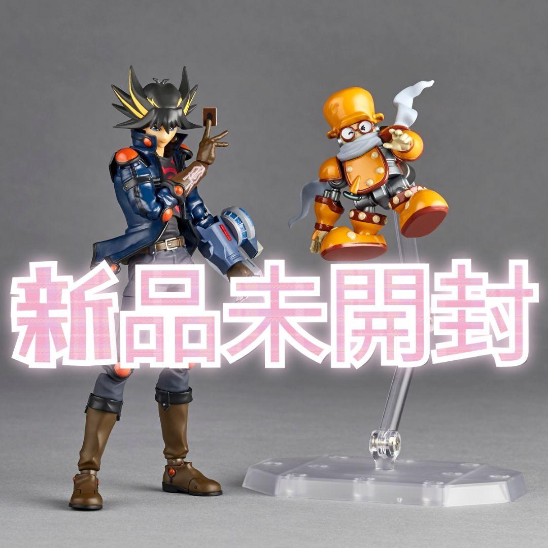 新品未開封　リボルテック　遊戯王 不動遊星DXver