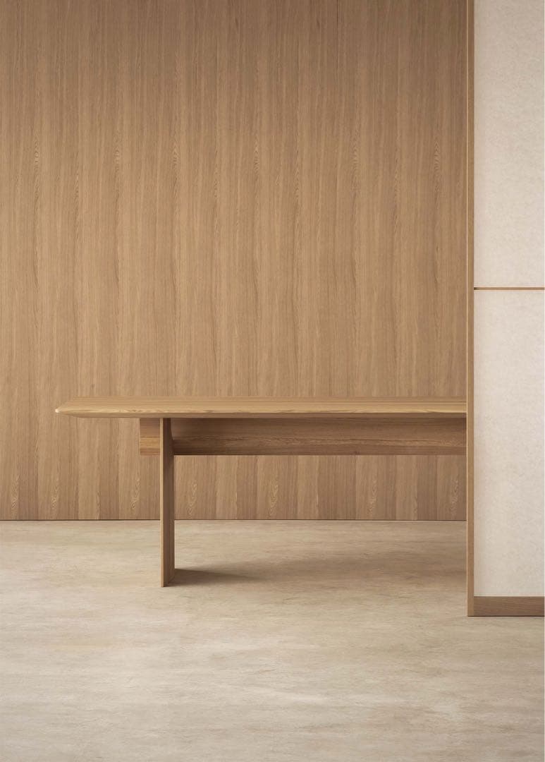 カリモクケーススタディ ダイニングテーブル コンランショップ 代官山