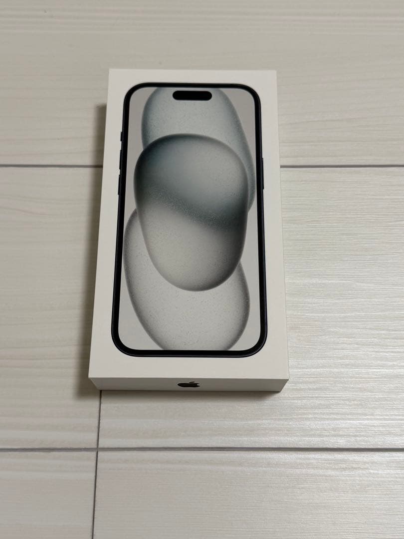 iPhone15 256GB ブラック　SIMフリー