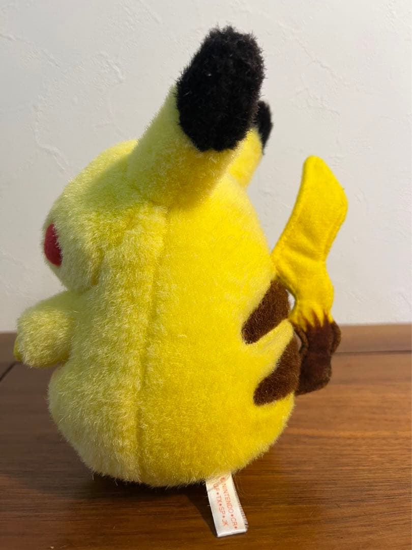 ⭐︎トモさん専用⭐︎初期ピカチュウ ぬいぐるみ 約15cm