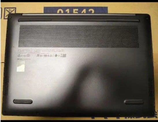 LenovoYogaPro7iGen8 ストームグレー 14型