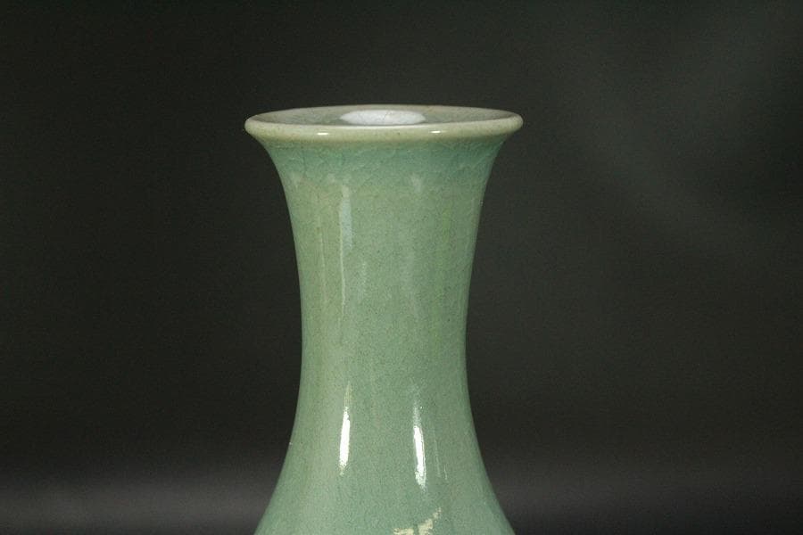 朝鮮美術 青磁 雲鶴紋 梅瓶 高22.5cm 東南陶窯 古堂趙斗彦(メ1155)