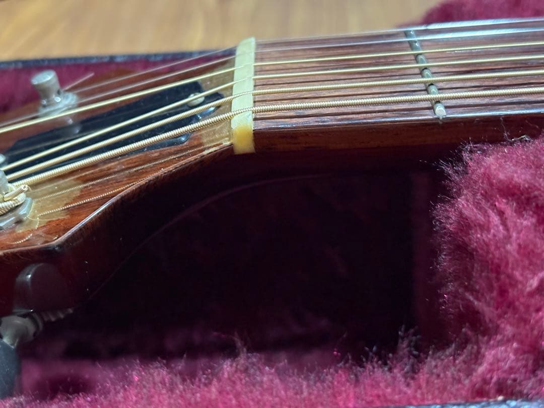 Guild GJ-200 アコースティックギター ハードケース付き