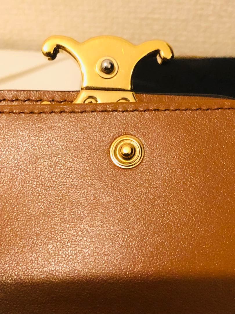 CELINE 三つ折り財布(美品)