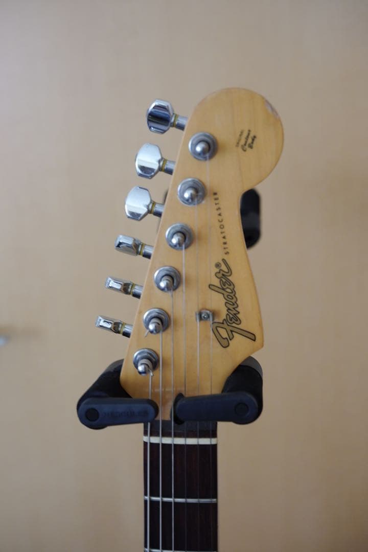 g*8様 Fender Japan ストラトキャスター (フジゲン製)