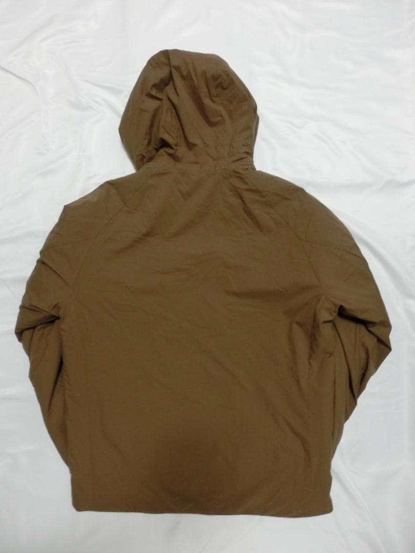 ユニクロC パフテックパーカ L ブラウン UNIQLO C