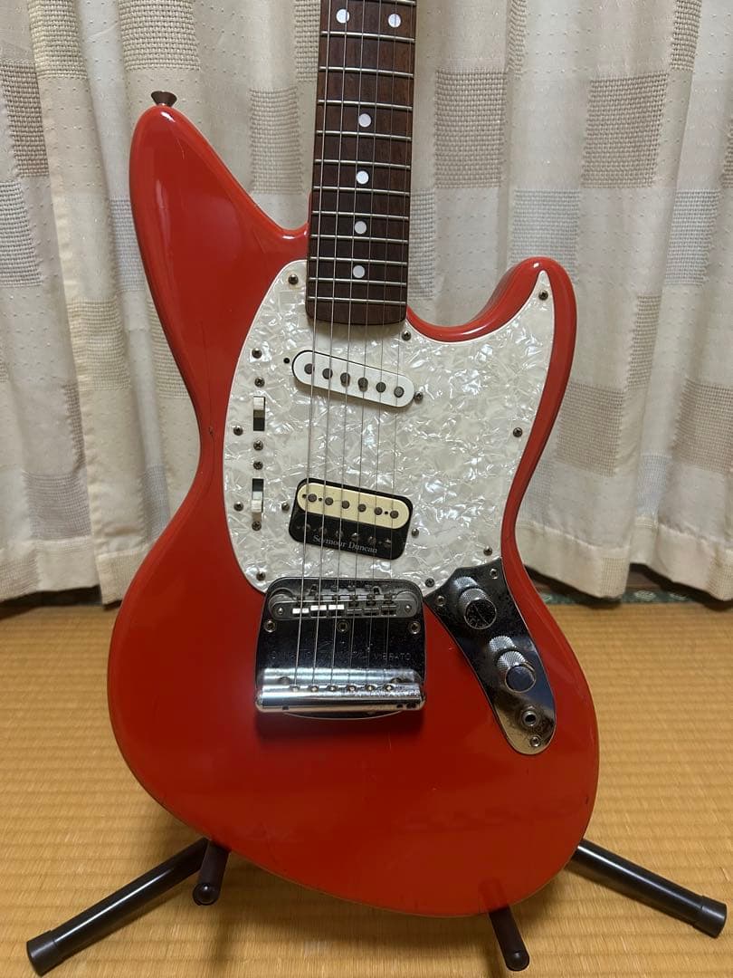 ギター Fender  Cobain Jag-Stang